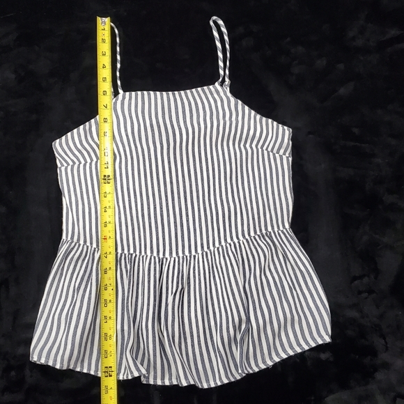 Mossimo Striped Sleeveless Top - Picture 4 of 5